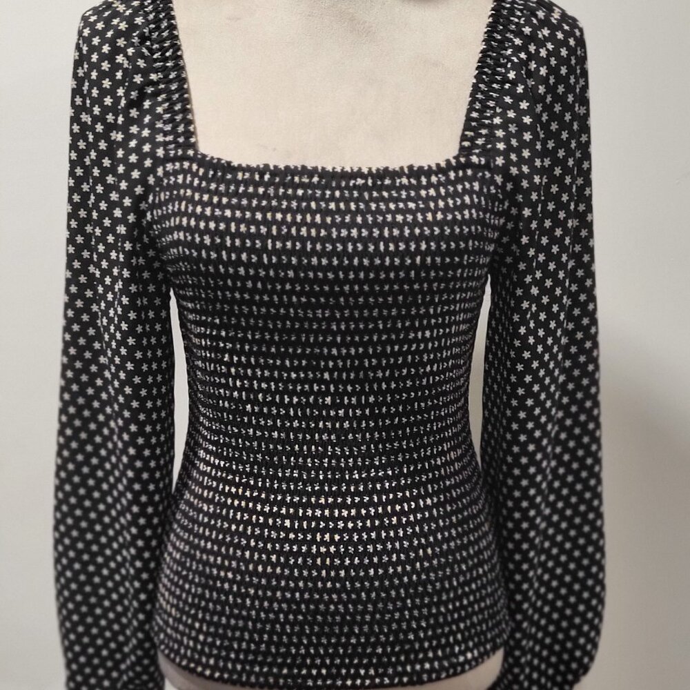 Truth by Republic Blouse, S/P NWOT, Size S/P, Black & White Tiny Floral Pattern